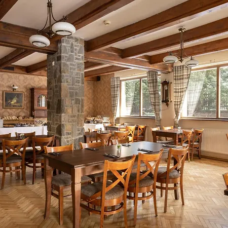 Czarny Potok Wellness & Centrum Hotel 3*