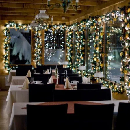 Hotel Czarny Potok Wellness & Centrum 3*