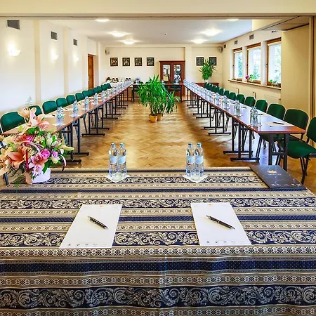 Otel Czarny Potok Wellness & Centrum 3*