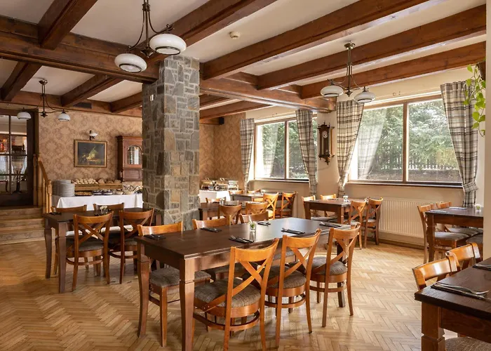 Czarny Potok Wellness & Centrum מלון 3*